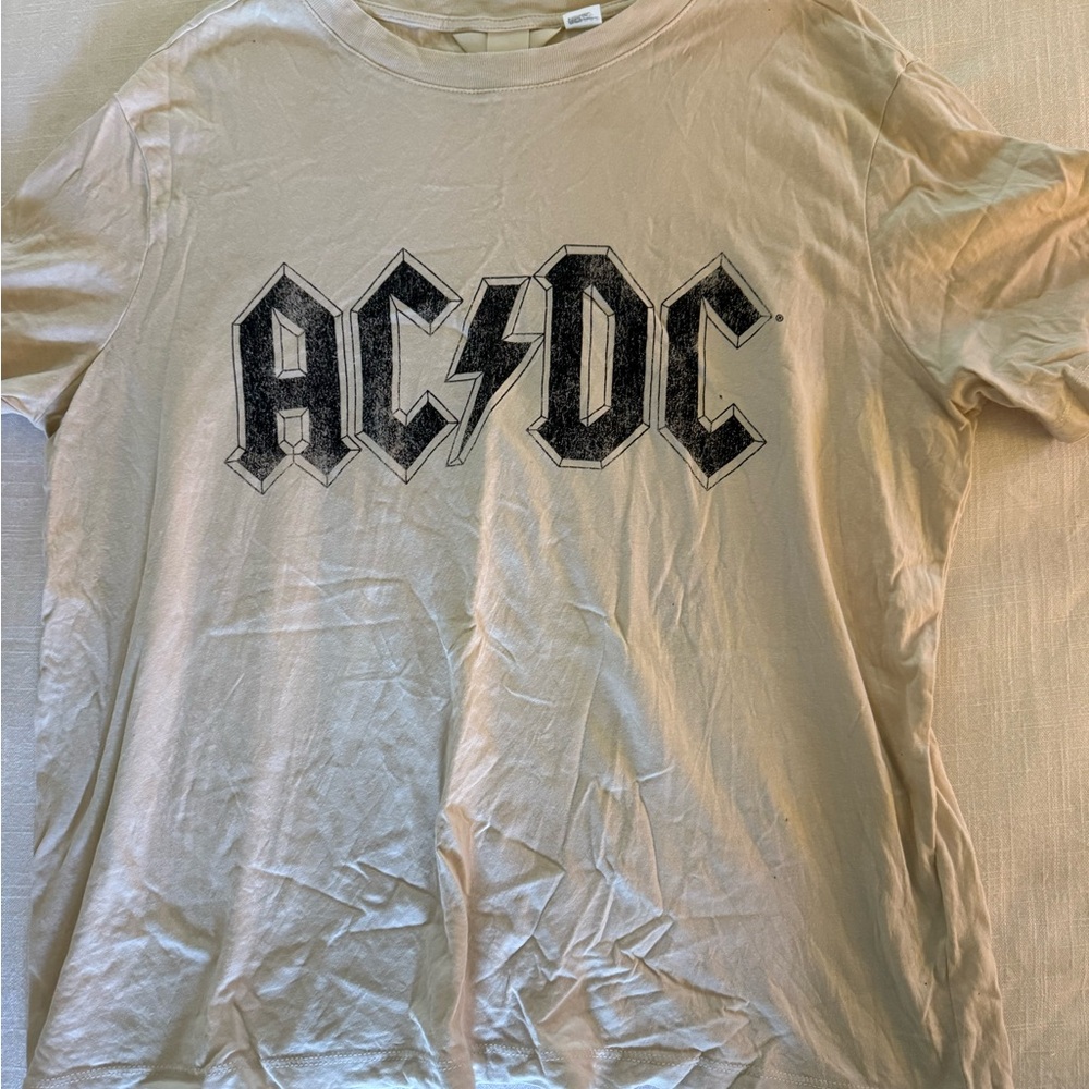 H&M Cream Graphic Tee with Black AC/DC Logo